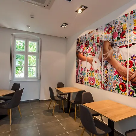 Hotel Pilvax Kalocsa