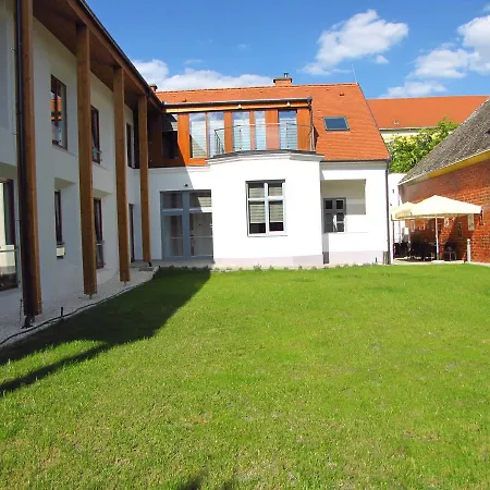 Hotel Pilvax 3*
